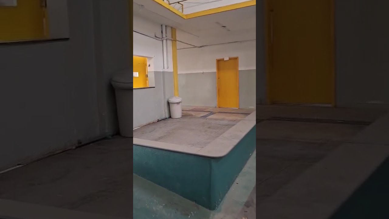 AD COMPANY VENDE OU ALUGA PRÉDIO COMERCIAL NA BOSQUE DA SAÚDE S.P.