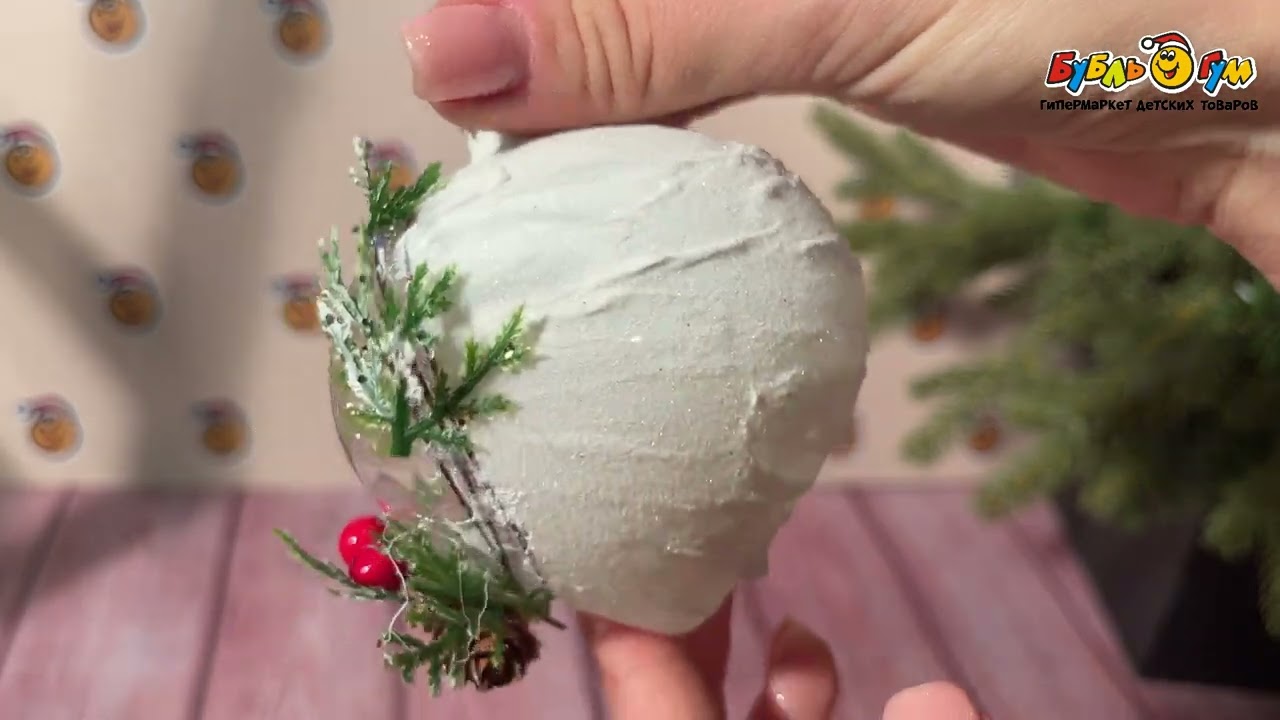 Украшение елочное луковица с рисунком снегирь стеклянная 11см - видео