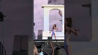 Halsey Performs 'Honey' Live at 2026 Mad Cool Festival