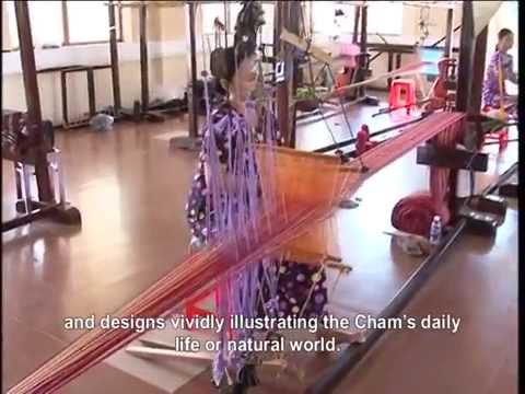 Brocade Weaving Craft of the Cham