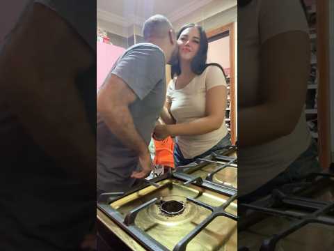 و يجو يقولو الستات اكتر تركيز من الرجالة 🤨 #ملاح_نيرة #ضحك #couplecomedy