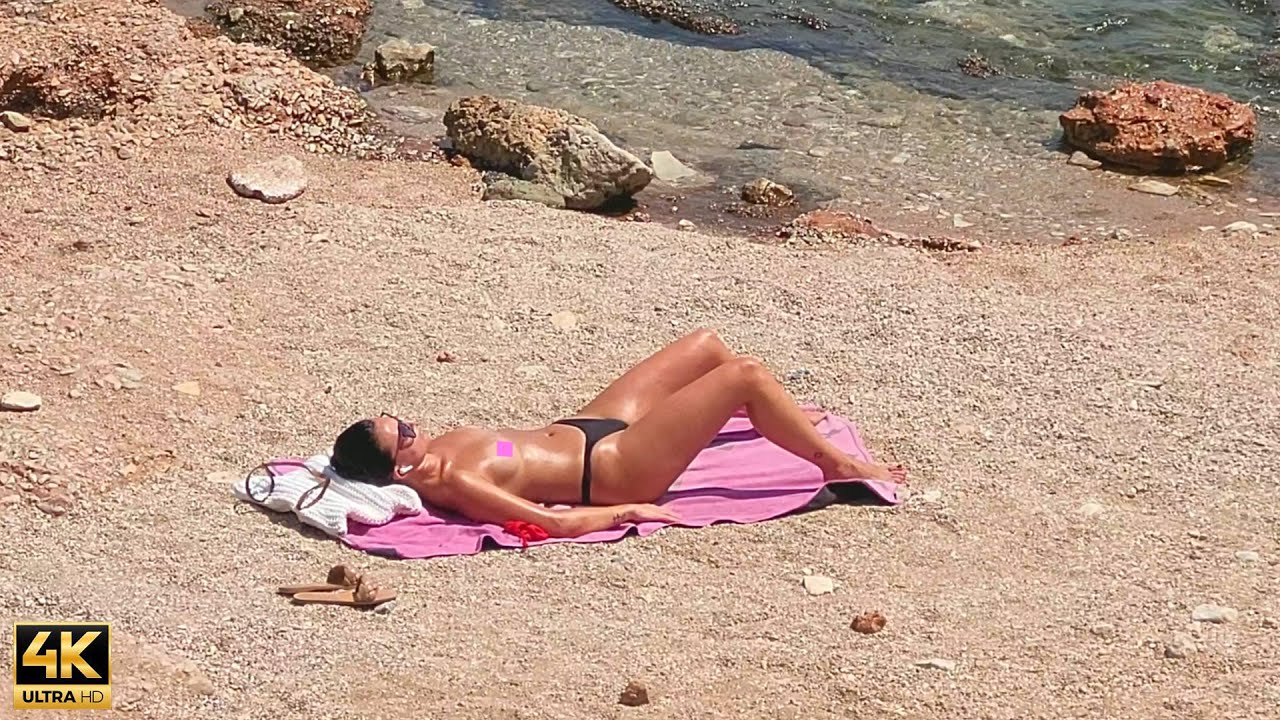 Beach Walk🏖️How Girls Sunbathe IN Bikinis🏖️GR