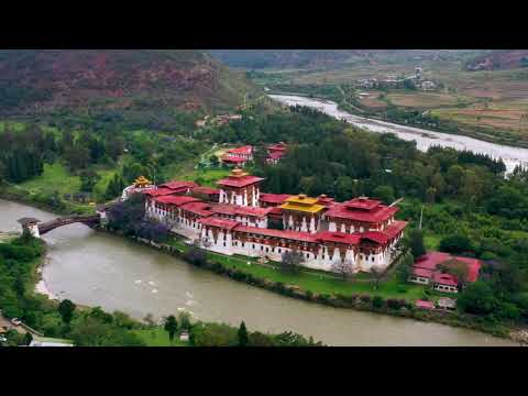 Bhutan in 30 Seconds