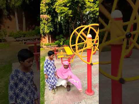 Pata Nahi Mumma Konsa Jhula Jhulayngi???#shorts #viral #video