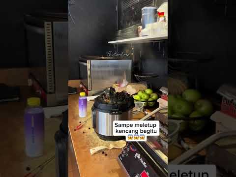 Isi Ricecooker nya meletup sampe keluar#youtubeshorts  #shorts #viralvideo