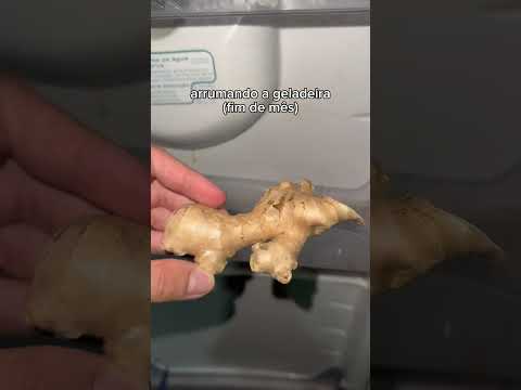 arrumando a geladeira no final do mês