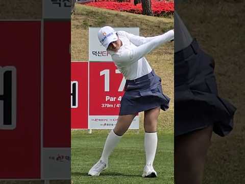 유연한 몸으로 풀파워로 때려버리는 김시현프로 드라이버 티샷 슬로우모션 영상 #KOREA#GOLF#KLPGA#미녀#Beauty#골퍼#golfshorts#골프쇼츠#골프#swing#스윙