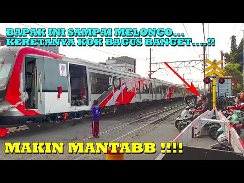 HOREEE !! Kereta KRL Baru CRRC Dari China TS Ke 9 Sudah Tiba Di Indonesia !!