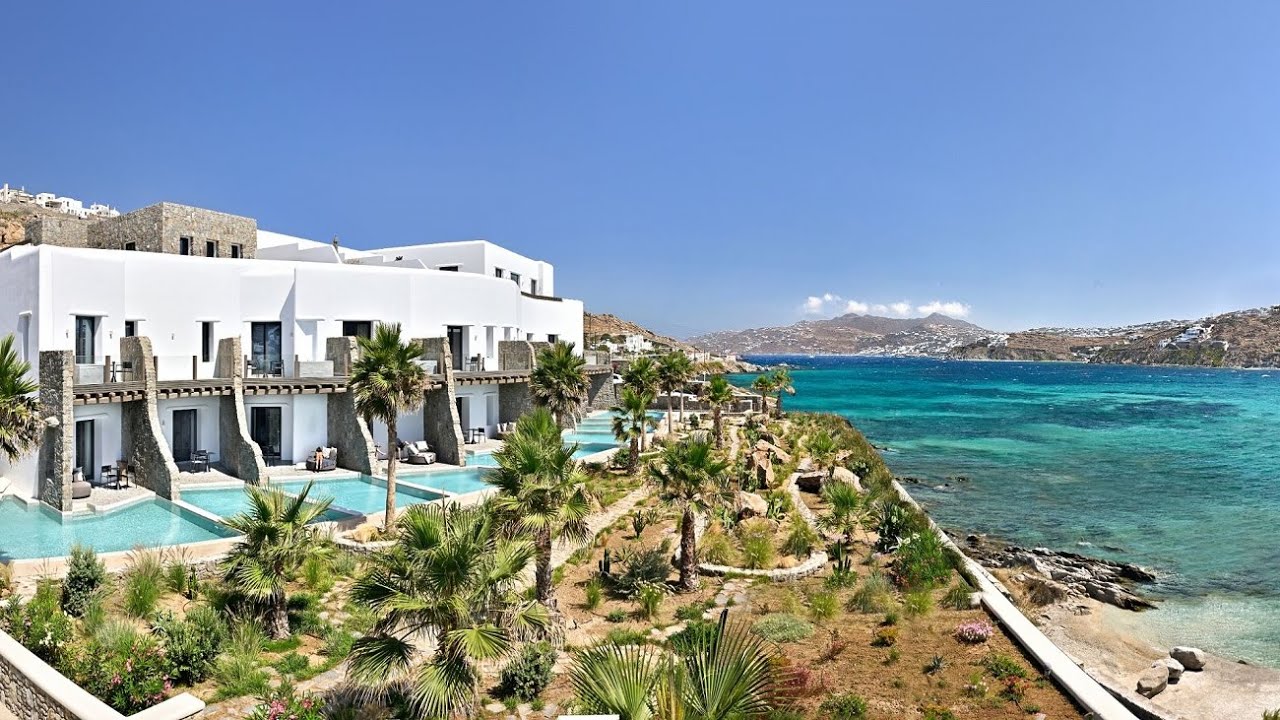 Aeonic Suites & Spa Mykonos' newest 5-star boutique hotel (full tour in 4K)