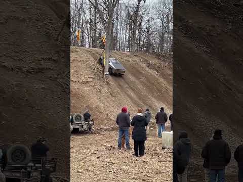 Cybertruck full sending up a hill, Off-Road Test!
