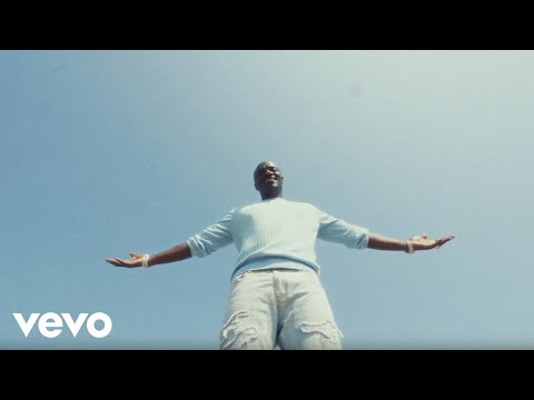 Akon - Akon's Beautiful Day (Official Music Video)