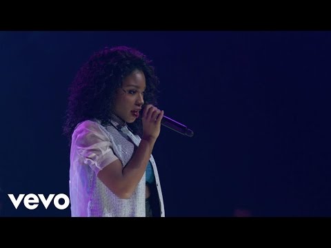 Fifth Harmony - Going Nowhere (Live on the Honda Stage at the iHeartRadio Theater LA)