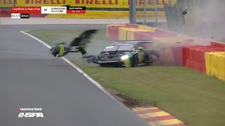 Chaves crashes hard into the barriers | GT World Challenge Europe - Spa 24H 2025