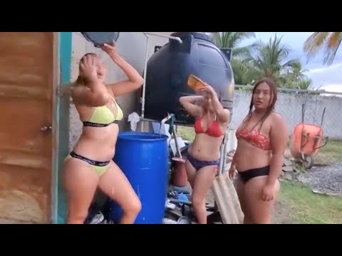 SE NOS METIÓ LA ARENA ... POR AHÍ... ☺️😋