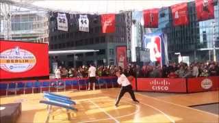 Global Games 2014 San Antonio Spurs Alba Berlin Show am Potsdamer Platz Lords of Gravity
