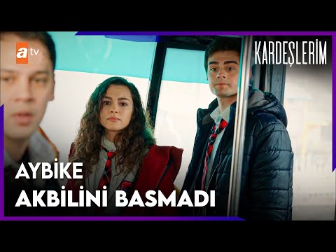 Asiye ve Ömer, yağmurda otobüsten iniyor - Kardeşlerim 6. Bölüm