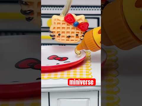 Who LOVES Waffles? ❤️ @officialminiverse Make It Mini Food #shorts