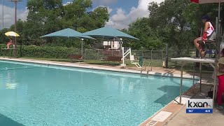 Community celebrates new era for Parque Zaragoza with ribbon-cutting for renovated bathhouse
