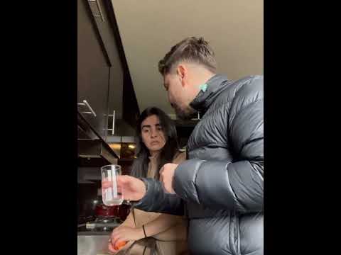 وبعدين مع النسوان يا شباب 🙄  #youtubeshorts #shortvideo #shorts