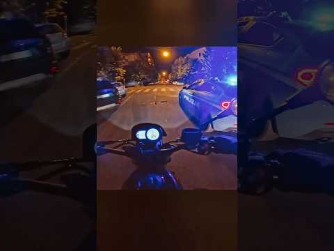 Se fossi stato un poliziotto avrei fatto questo tutto il giorno…#motovlog #moto #polizia