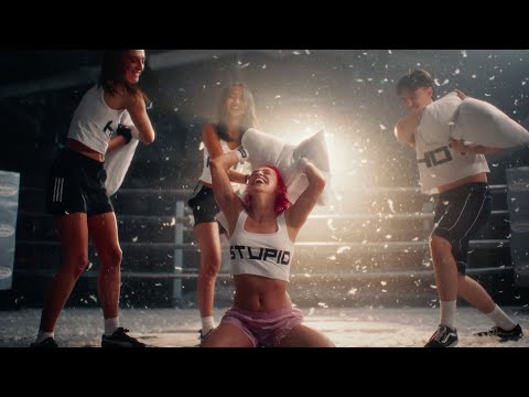 Beth McCarthy - Hot and Stupid (Official Music Video)