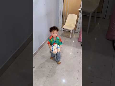 👉चिंकी स्वीटी के बैग 🤯 में चुपके से बैठ जाता है 🎊💥 #funny #facts #squidgame #shortfeed