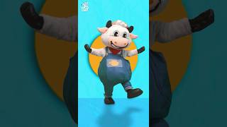 La Vaca Lola canta y baila Las Ruedas del Tractor 🚜🎶 | Canción Infantil #Shorts
