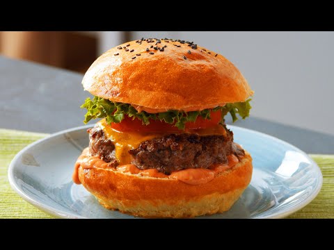 Fluffige Brioche Burger Buns – Die besten Brötchen für deinen Burger!