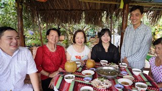 NẤU NHIỀU MÓN ĂN QUÊ HƯƠNG ĐÃI NGƯỜI XA XỨ Chị Mac Kim Từ Mỹ Về Thăm • Toàn Miền Tây 