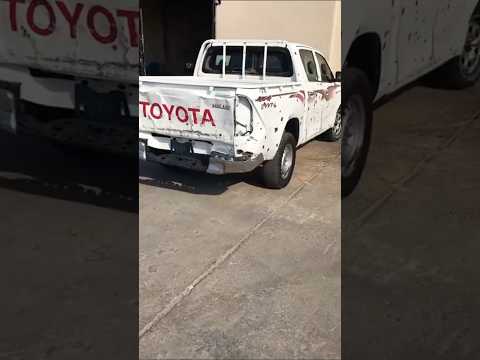 تويوتا هيلوكس مصفحة🔥🔞#اكسبلور #لايك #اهميه #automobile #ترند #تيوتا_شعار_لايعرف_القانون