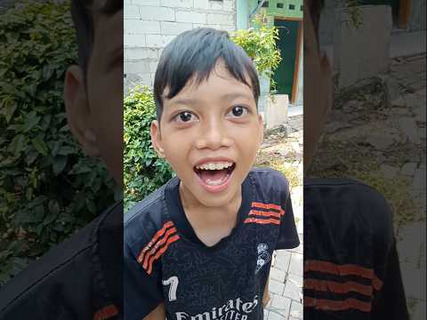 ziad niruin suara dan ayid mainin peteng layangan koang #trendingshorts #suaraunik #layanganpeteng