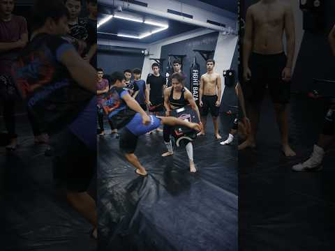 Лоу кик проверка силы удара