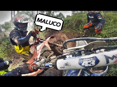 PASSEI POR CIMA DOS OUTROS NA TRILHA DE MOTO!