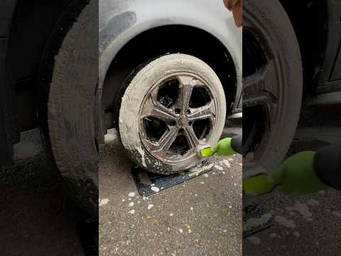 ‼️ Absolutely Disgusting Wheels Cleaned ‼️ VW Transporter #asmr #satisfying #shortsvideo