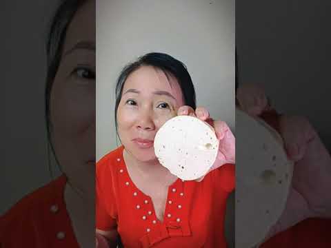 Chỉ con gái cách cắt chả lụa, mẹ chồng nhà chồng cho 10 điểm.
