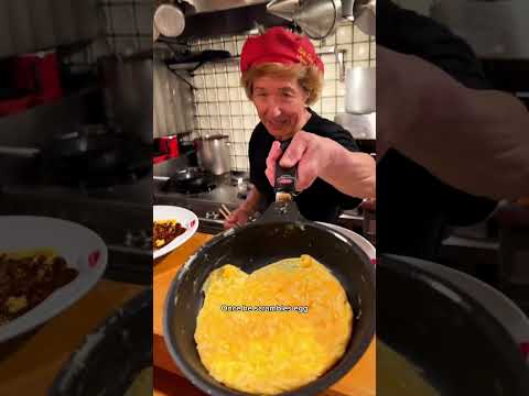 What it's like to dine at Kichi Kichi Omurice #kichikichi #omurice #japan