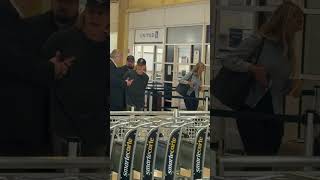 Oingo Boingos Danny Elfman harassed by graphers in DC