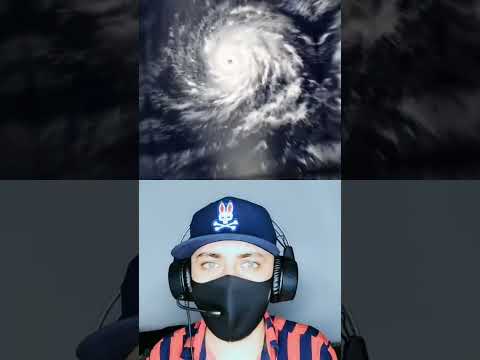 Huracán vs varios objetos.