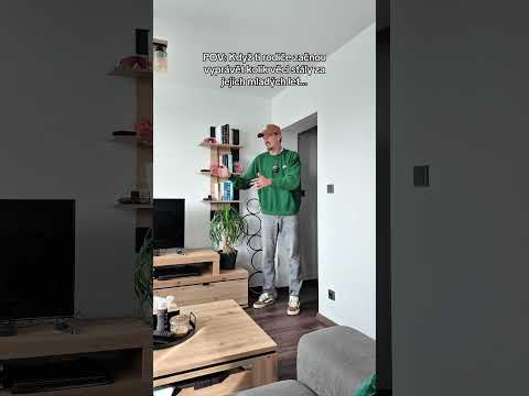 Barák za párek v rohlíku a ještě dostali kousnout 😂😂😂
