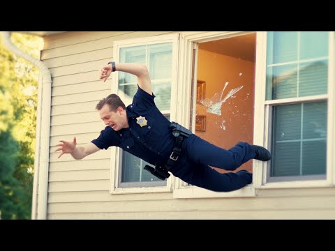 When A Cop Enters The Horror House And Can’t Escape