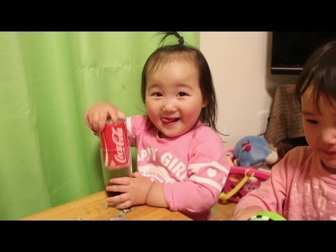 面白い飲み方する稚奈