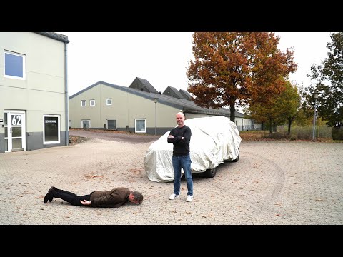 JAN MAGNUSSEN ÅBNER PRIVAT GARAGE - SYGT!