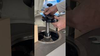 Check out this @whitehillspindletools nosing cutter! Also added a @KINGCANADAINC feeder 👍