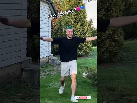 BEAUTIFUL GENDER REVEAL TWIST🩷💙?CONGRATS!!🙌CREDIT:@daria.burlakova and sasha.e34m #genderreveal