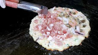 빈대떡에 이걸 넣는다고?! 특이한 조합으로 초대박난 할머니 부침개 Korean street food