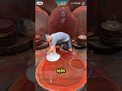 Babaannesine Sürpriz Kesme Tahtası Yapıyor