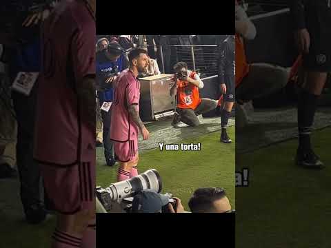 Le invitan unos tacos a Messi 🇲🇽🌮