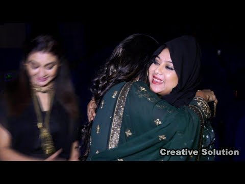 বোরকা পরে গোপনেই দেবী দেখলেন নায়িকা শাবনুর । পরম মমতায় জড়িয়ে ধরলেন শবনম ফারিয়াকে