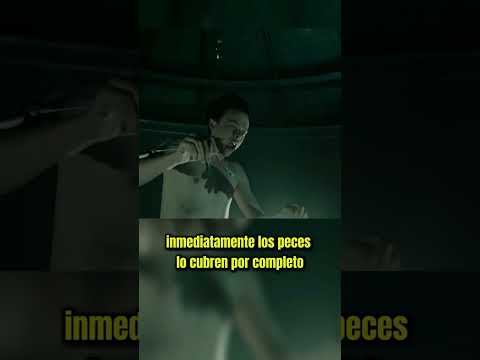 A este hombre le introducieron peces por la boca ???