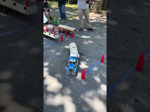 RC tractor trailer parking competition at Macungie truck show